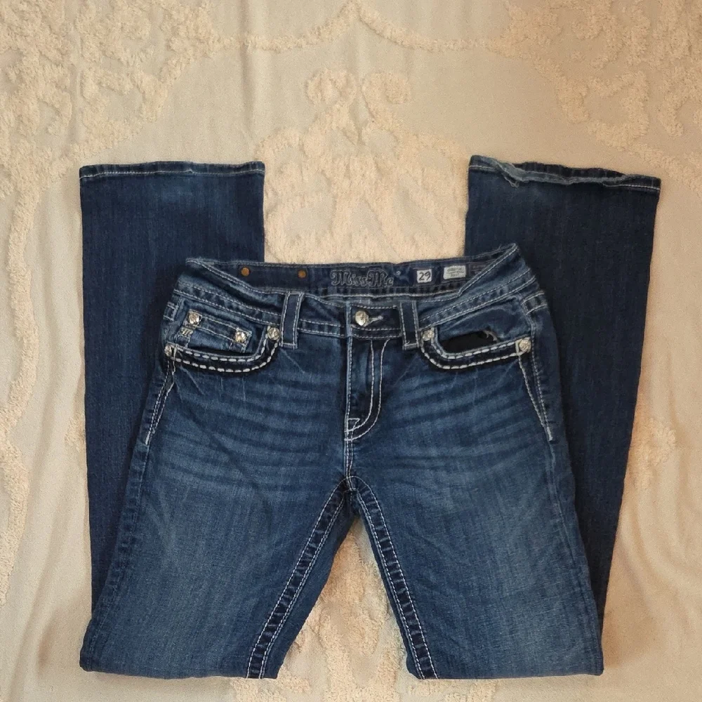 Miss Me Bootcut Jeans Thick White Stitch Bling Pockets Rhinestone Mid Rise - Picture 3 of 6